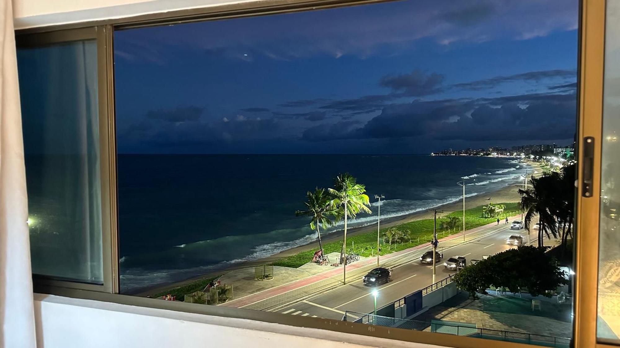 Flat Em Hotel De Luxo Beira Mar Da Grife Ritz Suites Com Vista Ampla Para Todo O Mar Da Cruz Das Almas, Jatiuca E Ponta Verde, Com Toda Estrutura De Um Hotel Lindo E Arrojado, Academia, Piscina E Muito Mais, Venha Viver Essa Experiencia Incrivel! Maceió Exterior foto