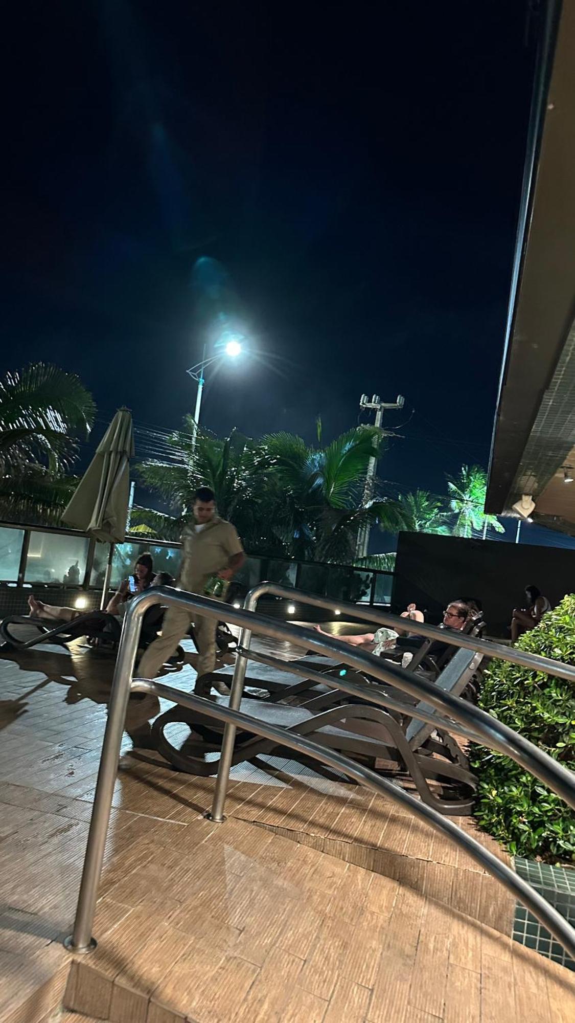Flat Em Hotel De Luxo Beira Mar Da Grife Ritz Suites Com Vista Ampla Para Todo O Mar Da Cruz Das Almas, Jatiuca E Ponta Verde, Com Toda Estrutura De Um Hotel Lindo E Arrojado, Academia, Piscina E Muito Mais, Venha Viver Essa Experiencia Incrivel! Maceió Exterior foto